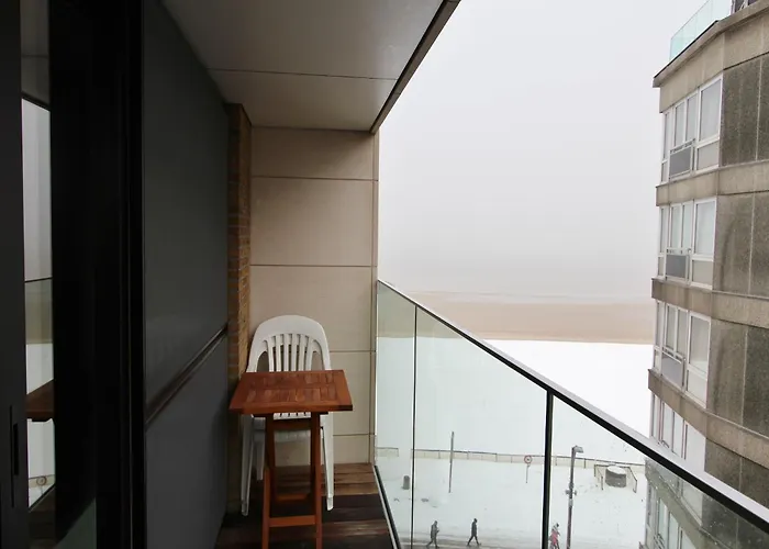 דירה In Het Zoute With Side Sea View *